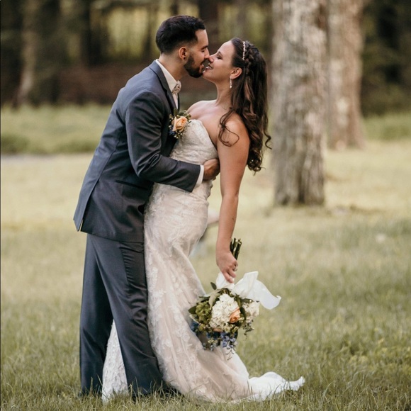 Meet your Posher, Jenna - Picture 2 of 7